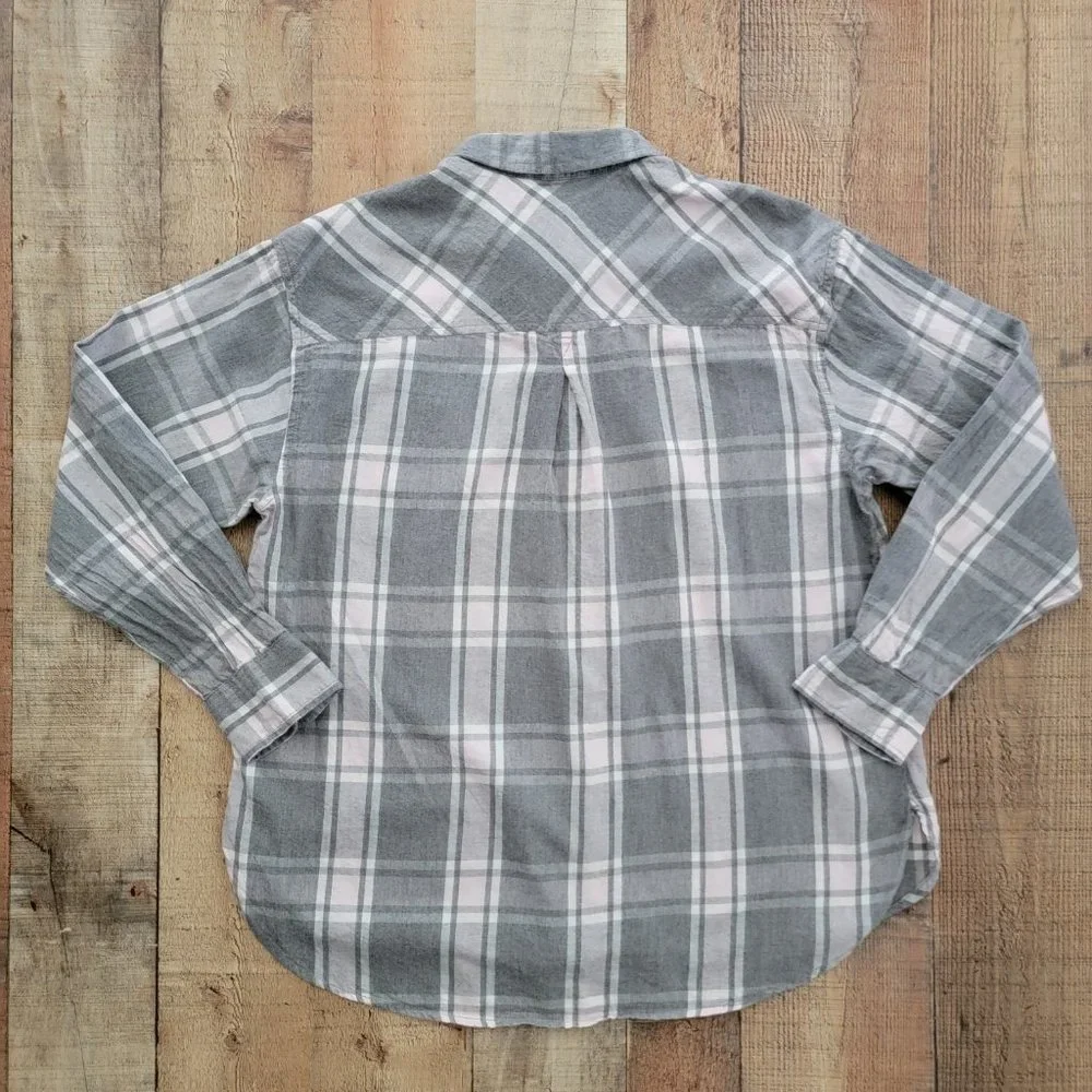 Time and Tru Gray and Pink Plaid Flannel Button Down Large - Picture 12 of 16